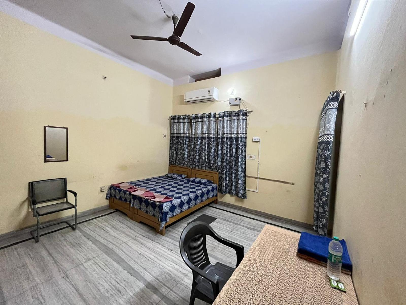 Vishwa Deva Homestay Варанасі Екстер'єр фото