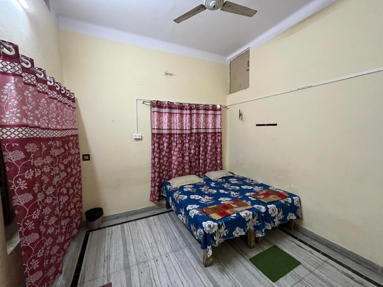 Vishwa Deva Homestay Варанасі Екстер'єр фото