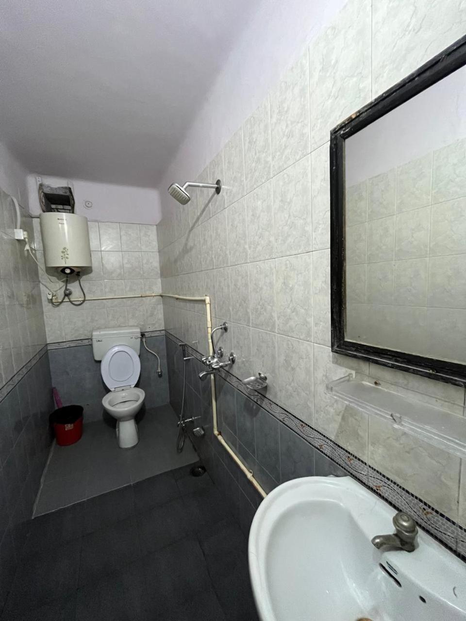 Vishwa Deva Homestay Варанасі Екстер'єр фото